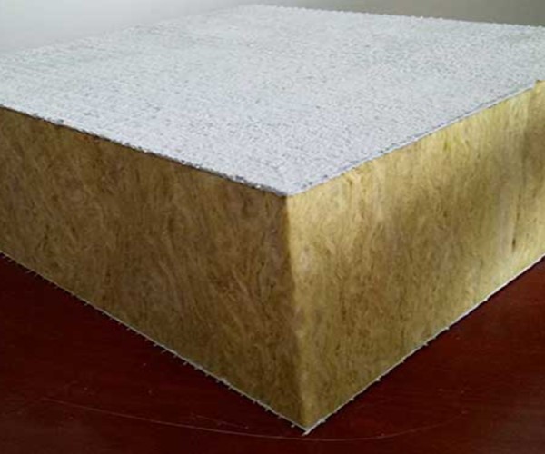 巖棉復(fù)合板